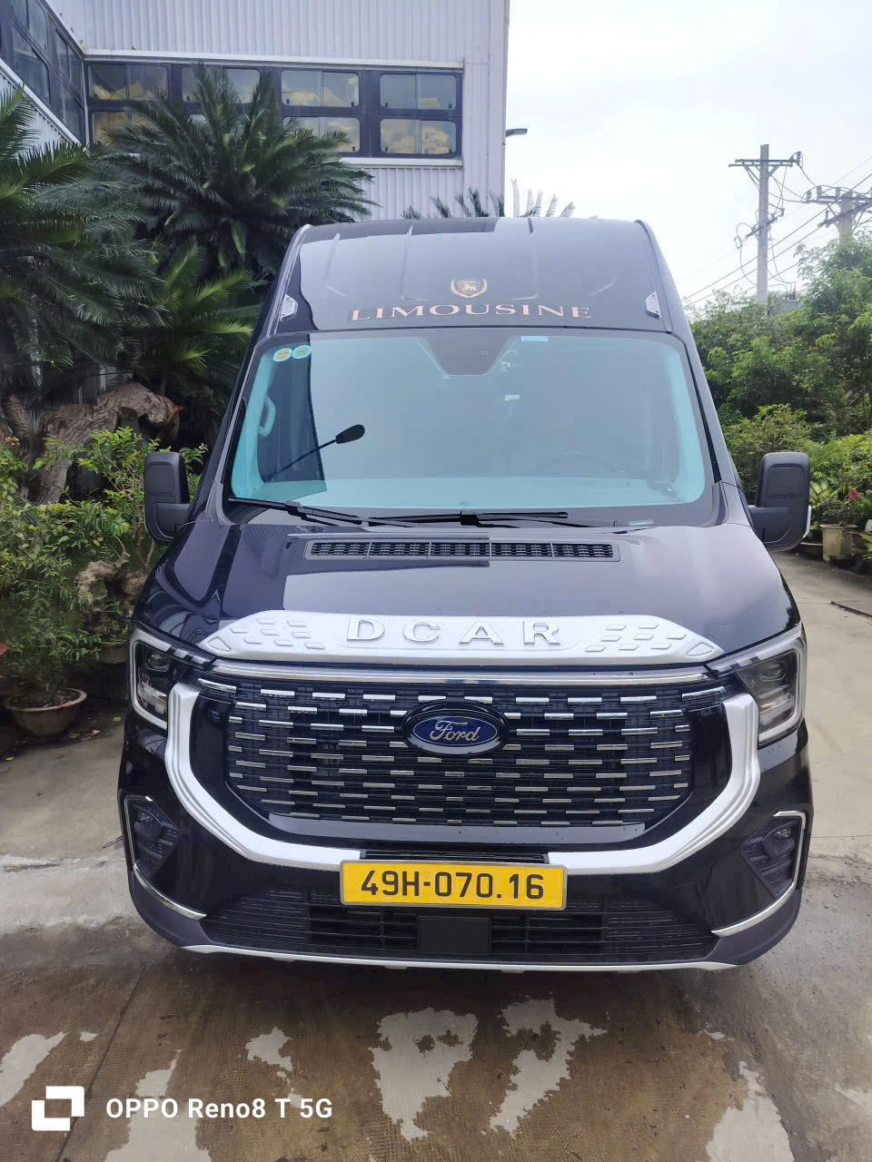 Thuê xe limousine Vĩnh Hy - Sài Gòn chỉ trong vài phút
