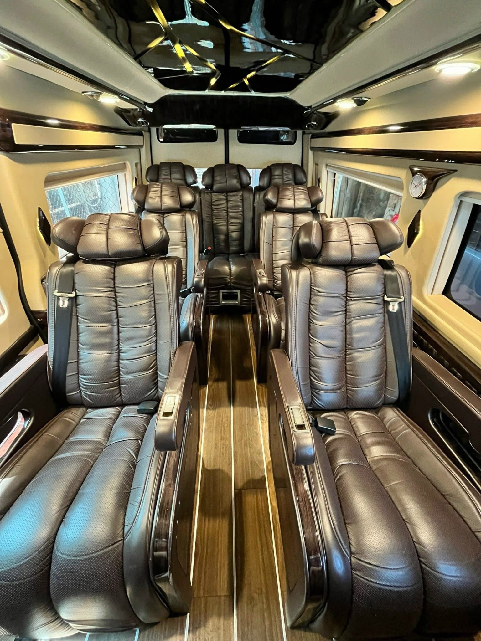 Thuê xe Sài Gòn – Vĩnh Hy