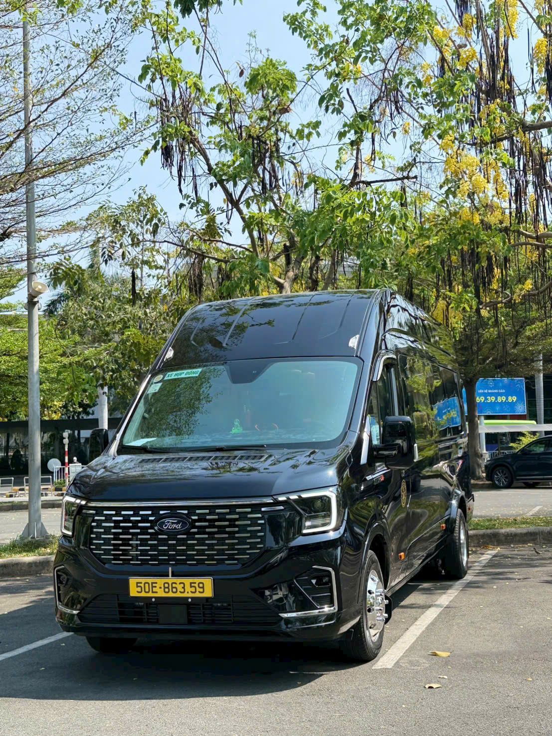 Xe Limousine giá rẻ an toàn