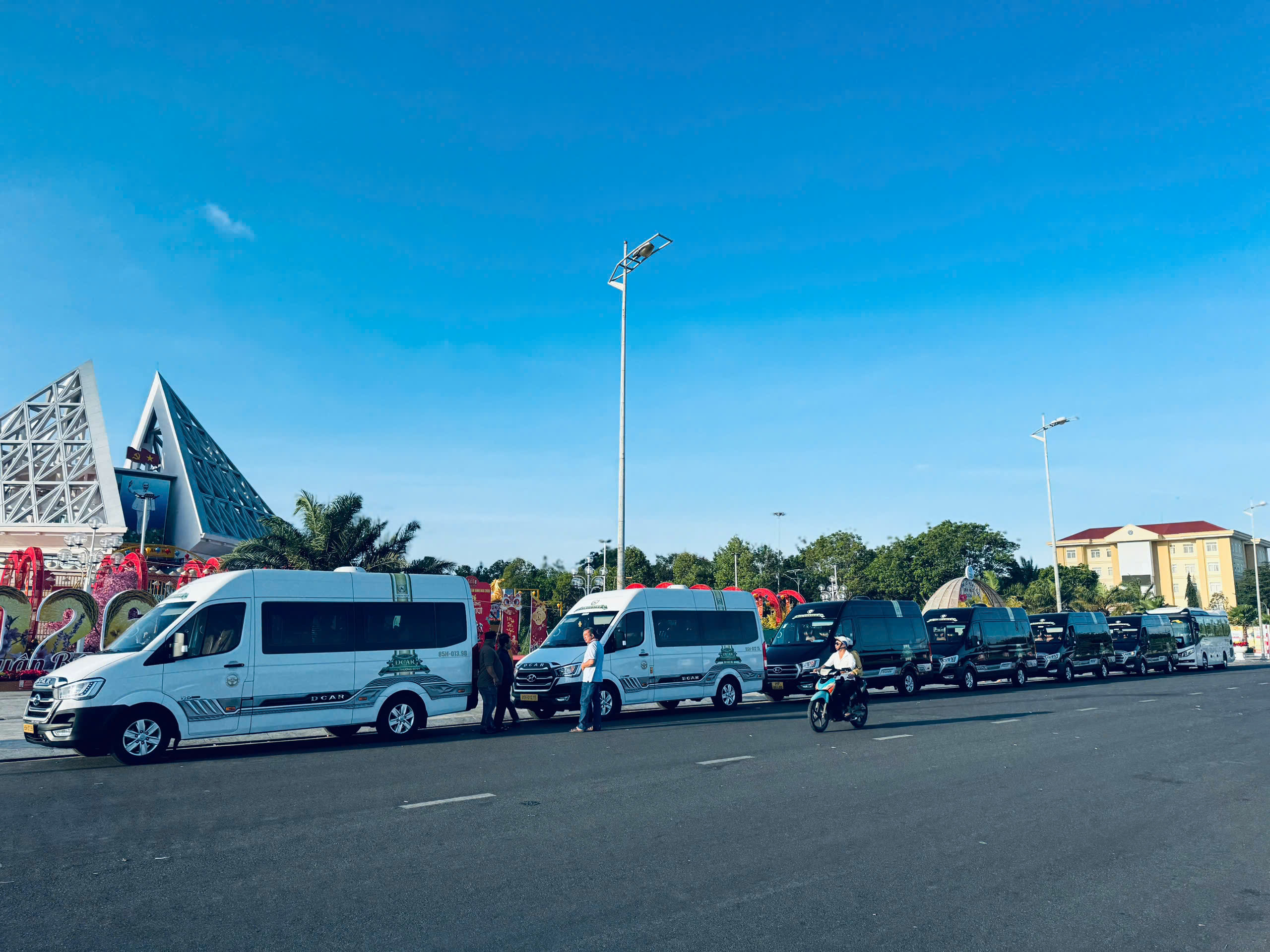 Xe limousine Ninh Thuận Sài Gòn cho gia đình