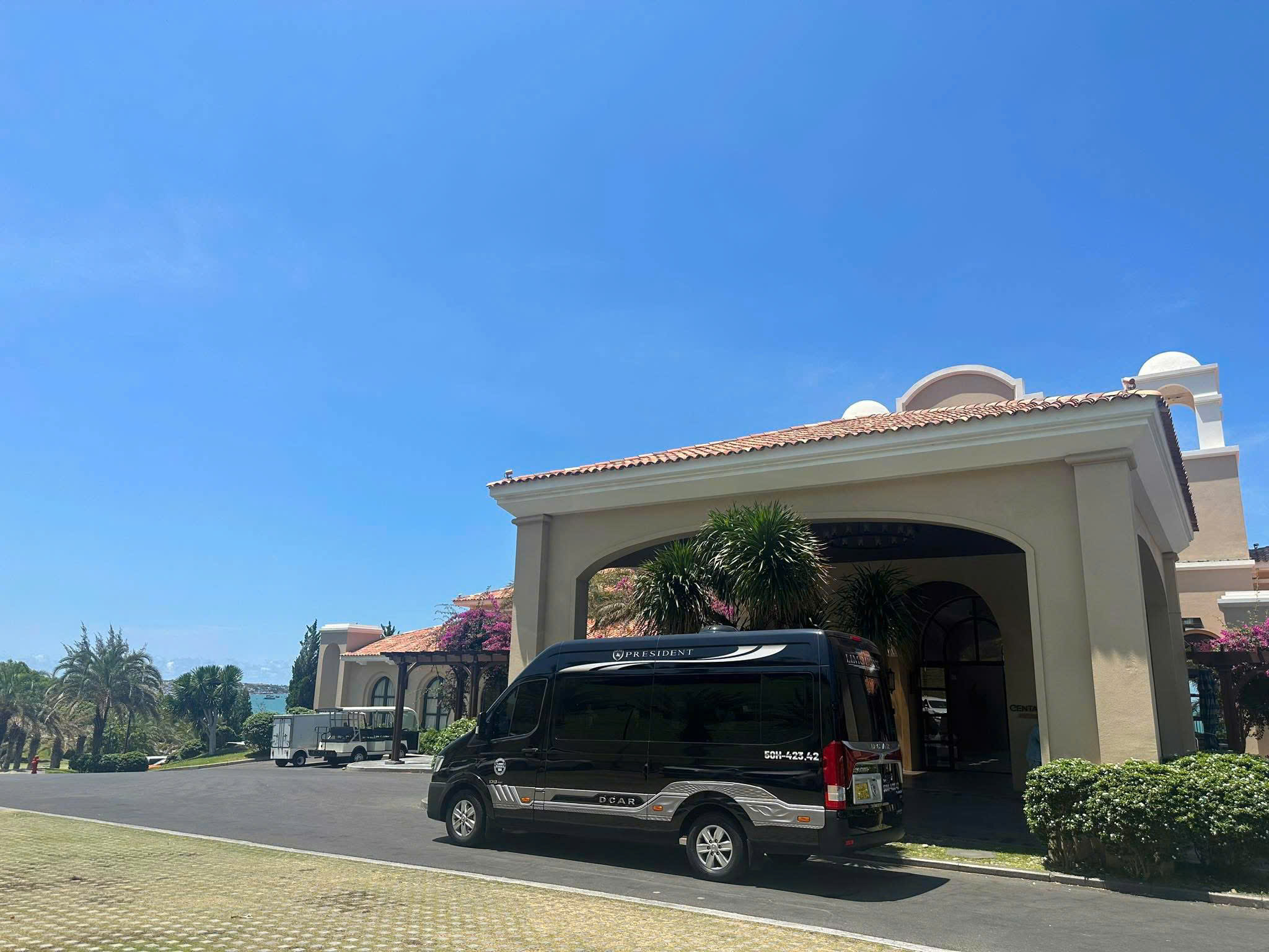Xe limousine Ninh Thuận Sài Gòn có wifi